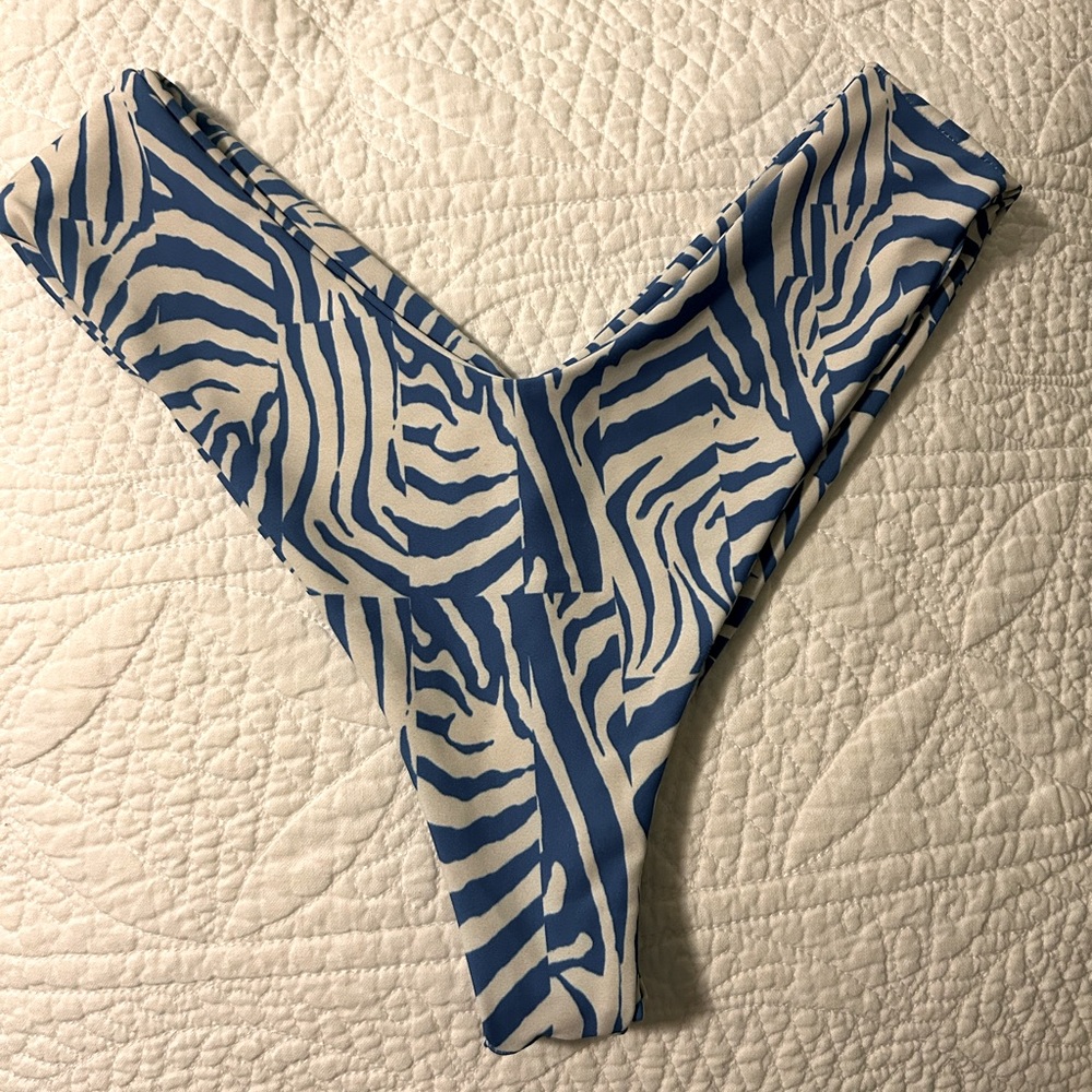 Skatie Mandee bottom